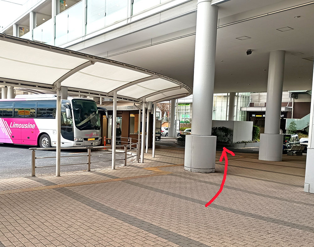 ロータリー付近（左方向へ進む）